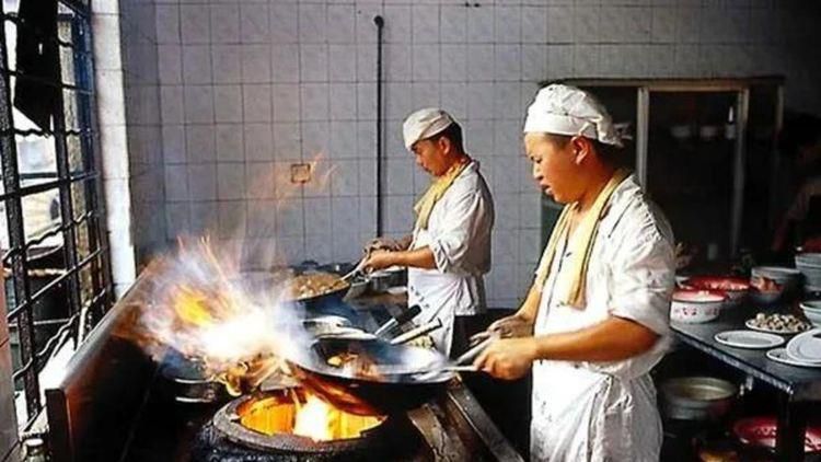 亚洲第一网站免费视频