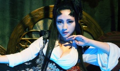 白嫩屁股受酷刑视频